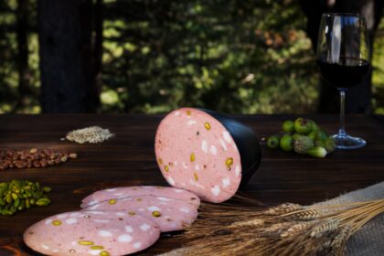 Mortadella di Suino Nero (200g)